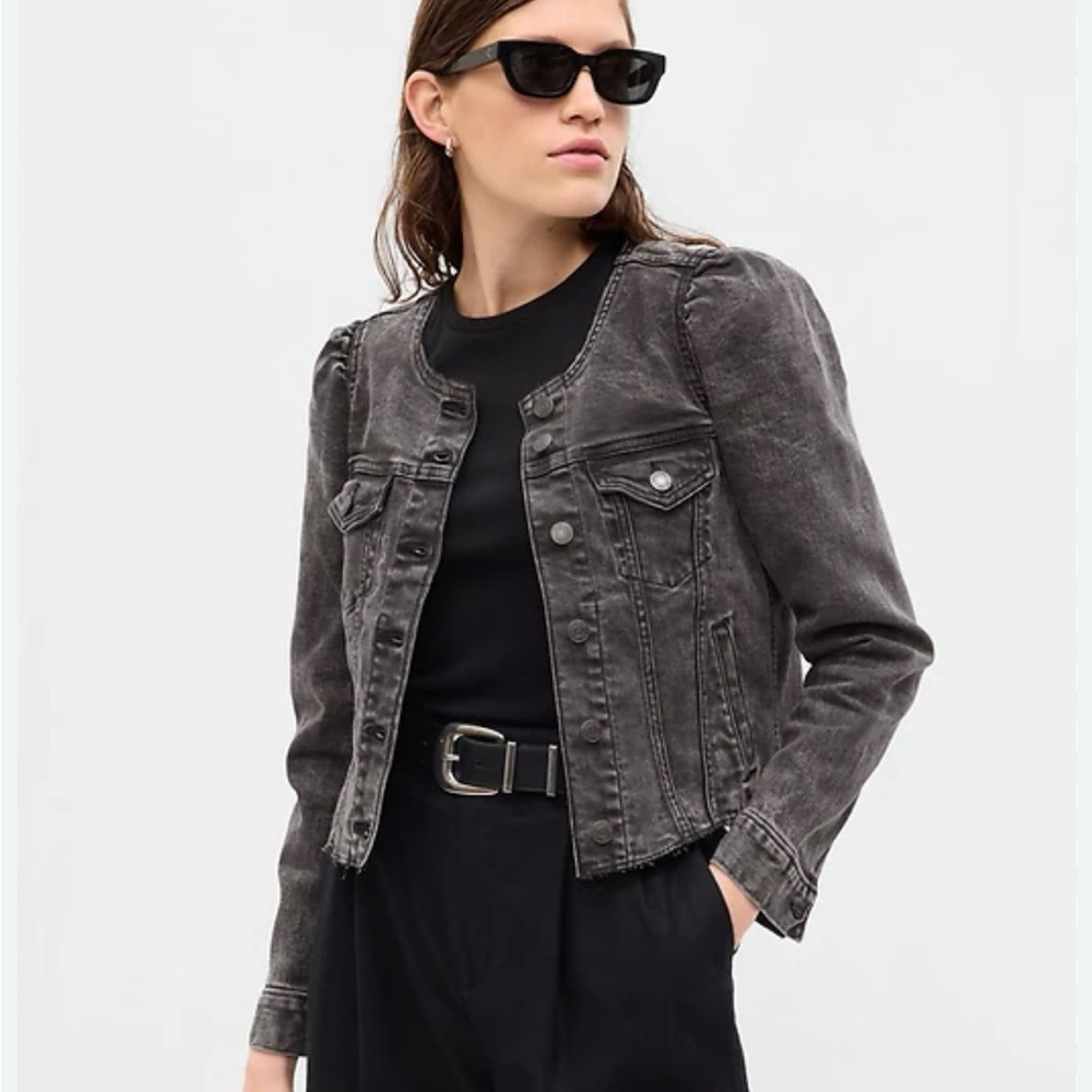 GAP Black Puff Sleeve Jean Jacket